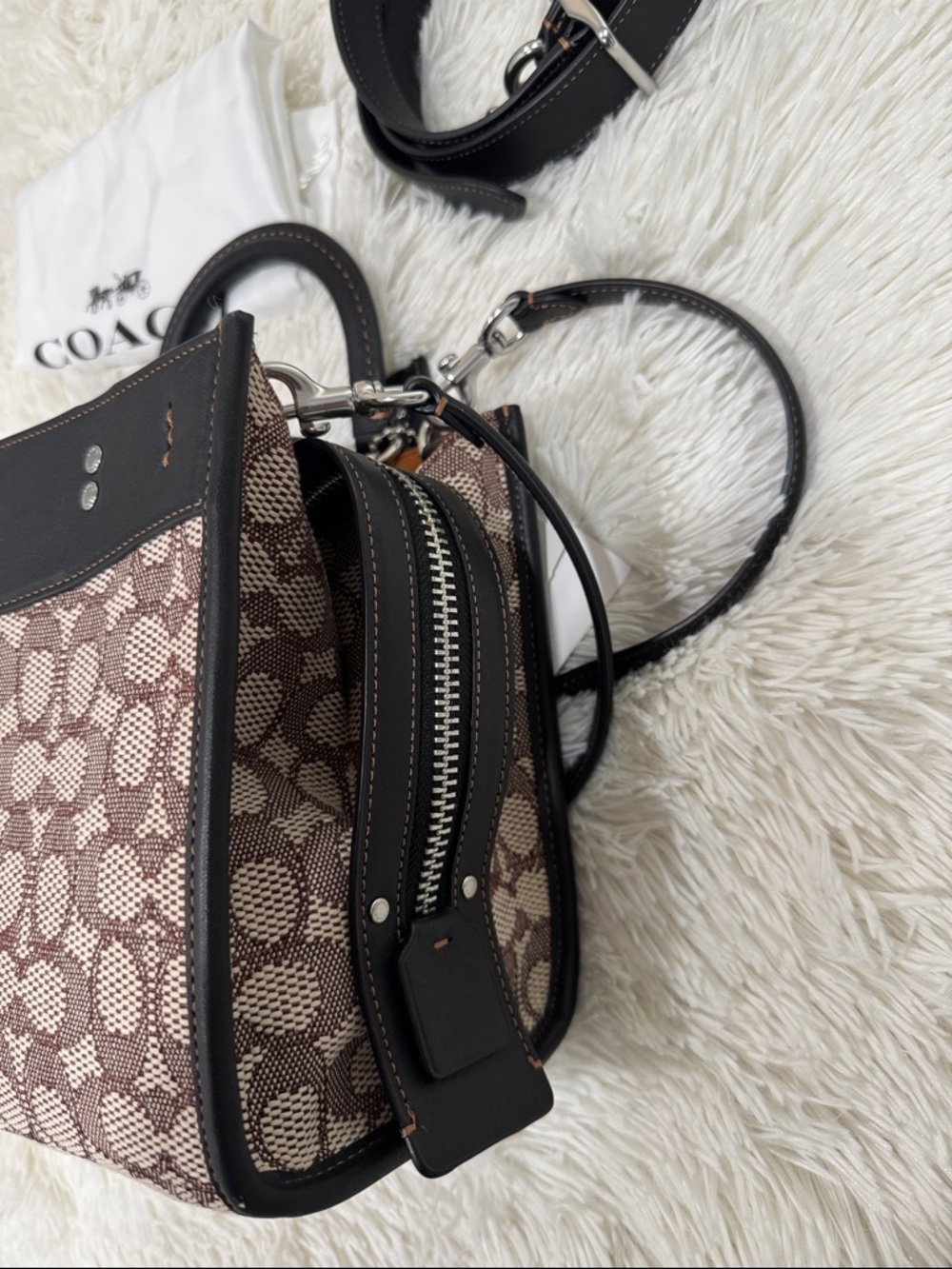 Coach Brown Signature Rogue 25 - Picture 6 of 9